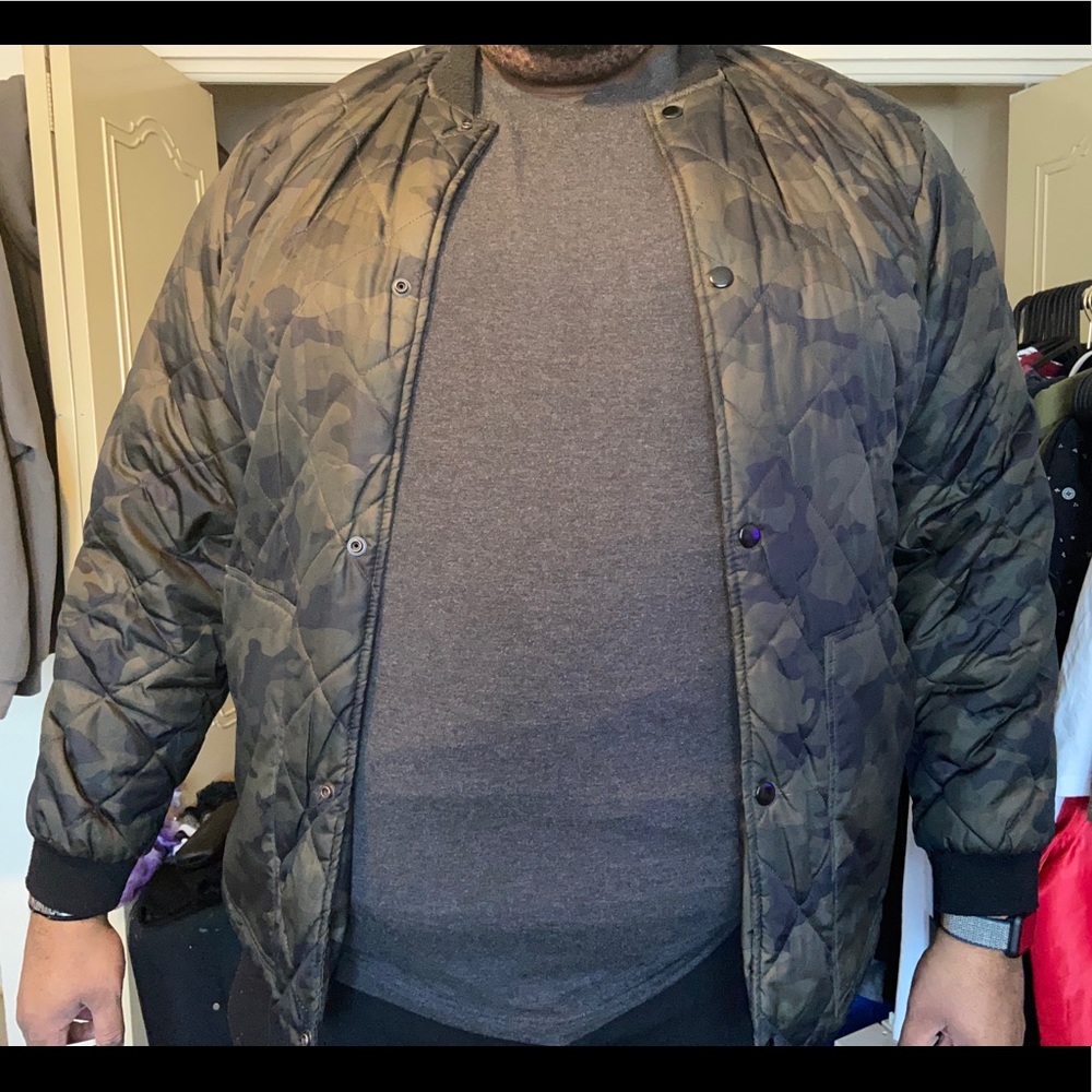 Old navy lightweight bomber jacket
